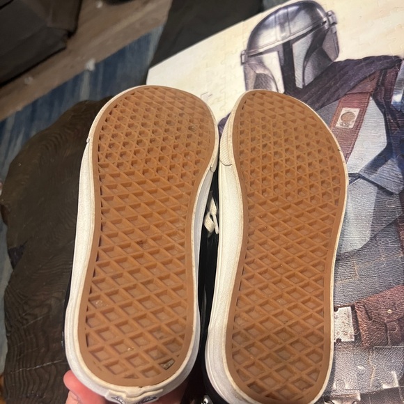 Vans women’s 9 (great condition) - Picture 3 of 4